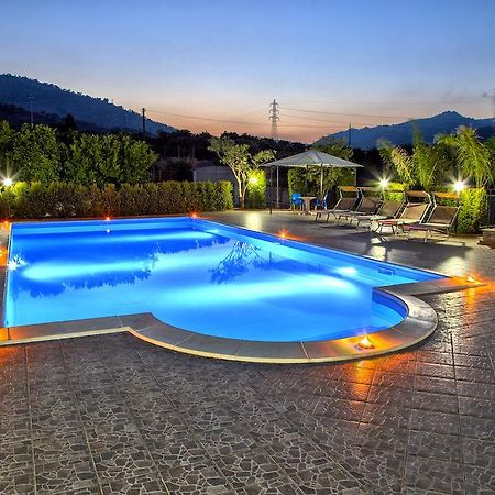 Casa Vacanze Alcantara Gaggi Εξωτερικό φωτογραφία